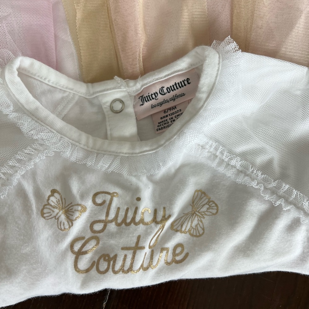 Juicy Couture dress. 6/9m - Picture 2 of 4